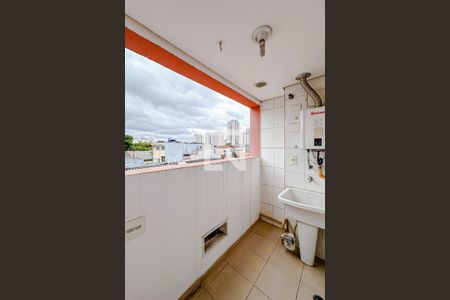 Apartamento à venda com 69m², 2 quartos e 1 vagaÁrea de Serviço