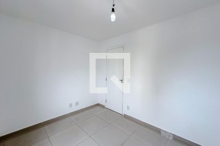 Apartamento à venda com 69m², 2 quartos e 1 vagaQuarto 2