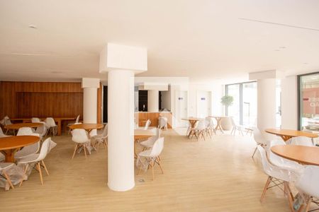 Apartamento à venda com 69m², 3 quartos e 2 vagasÁrea comum - Salão de festas