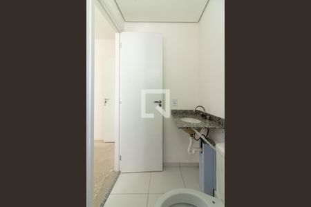 Apartamento à venda com 64m², 2 quartos e 1 vagaBanheiro da Suíte 2