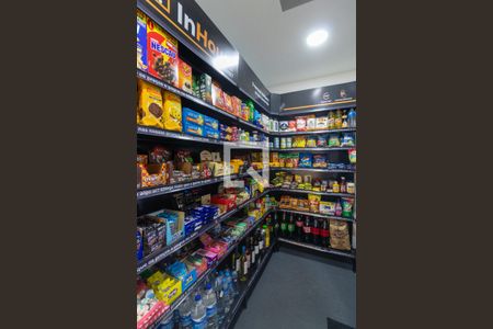 Apartamento à venda com 64m², 2 quartos e 1 vagaMini Mercado