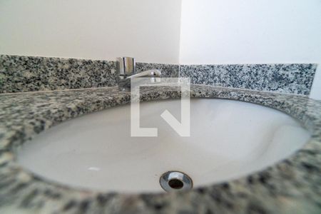 Apartamento à venda com 72m², 3 quartos e 1 vagaBanheiro da Suíte Detalhe