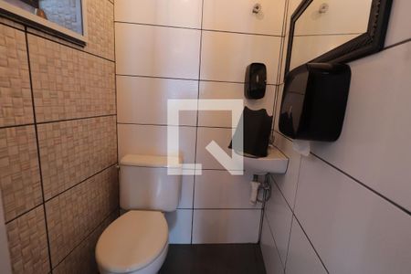 Casa à venda com 140m², 2 quartos e sem vagaLavabo