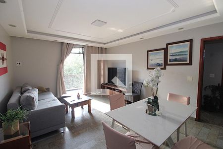 Sala de apartamento para alugar com 3 quartos, 132m² em Jardim Sulacap, Rio de Janeiro