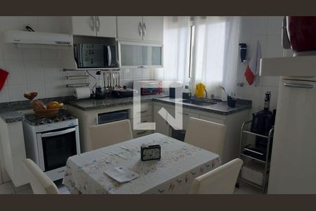 Apartamento à venda com 112m², 3 quartos e 3 vagasCozinha