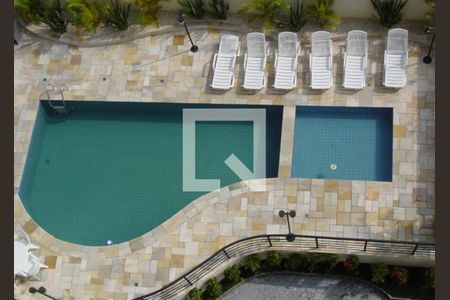 Apartamento à venda com 112m², 3 quartos e 3 vagasÁrea comum - Piscina
