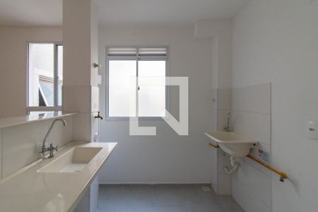 Apartamento à venda com 38m², 2 quartos e 1 vagaCozinha e Área de Serviço