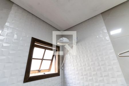 Casa para alugar com 110m², 2 quartos e 2 vagasBanheiro da Suíte