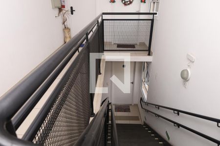 Apartamento para alugar com 38m², 2 quartos e 1 vagaÁrea comum - Saguão do andar