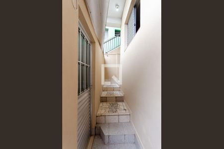 Casa para alugar com 25m², 1 quarto e sem vaga Casa para alugar com 25m², 1 quarto e sem vagaCorredor externo