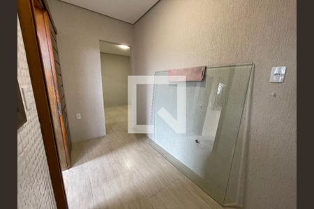 Casa à venda com 120m², 2 quartos e 2 vagas Casa à venda com 120m², 2 quartos e 2 vagasCozinha