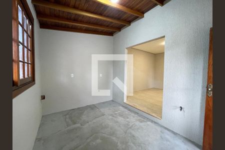 Casa à venda com 120m², 2 quartos e 2 vagas Casa à venda com 120m², 2 quartos e 2 vagasEntrada