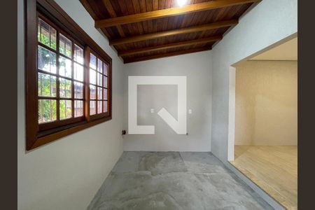 Casa à venda com 120m², 2 quartos e 2 vagas Casa à venda com 120m², 2 quartos e 2 vagasEntrada