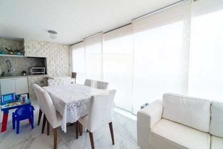 Apartamento à venda com 108m², 3 quartos e 2 vagas Apartamento à venda com 108m², 3 quartos e 2 vagasSacada