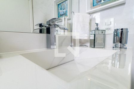 Apartamento à venda com 108m², 3 quartos e 2 vagas Apartamento à venda com 108m², 3 quartos e 2 vagasBanheiro da Suíte 2 Detalhe