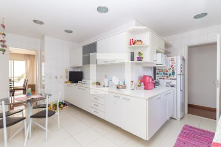 Apartamento à venda com 151m², 3 quartos e 3 vagasCozinha