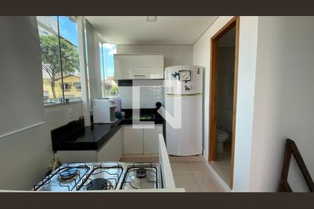 Apartamento para alugar com 90m², 2 quartos e 1 vaga Apartamento para alugar com 90m², 2 quartos e 1 vagaCozinha