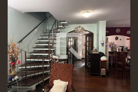 Casa à venda com 300m², 4 quartos e 4 vagasFoto 08