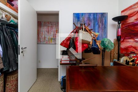 Apartamento à venda com 128m², 3 quartos e 2 vagasQuarto 3