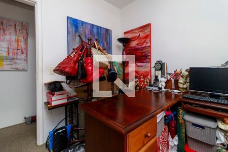 Apartamento à venda com 128m², 3 quartos e 2 vagasQuarto 3