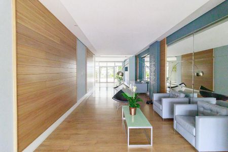 Apartamento à venda com 128m², 3 quartos e 2 vagasHall Social