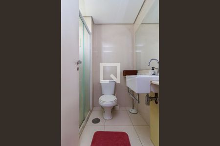 Apartamento à venda com 128m², 3 quartos e 2 vagasSuíte 1 - Banheiro