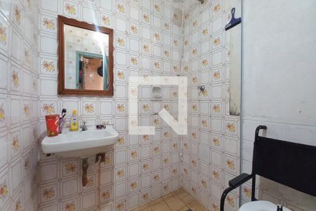 Banheiro de casa à venda com 3 quartos, 150m² em Cambuí, Campinas