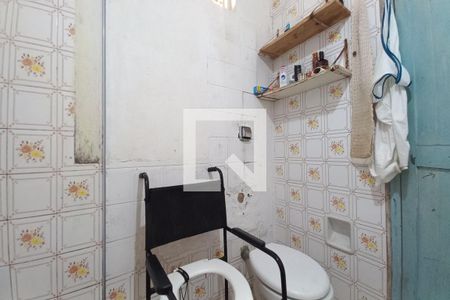 Banheiro de casa à venda com 3 quartos, 150m² em Cambuí, Campinas