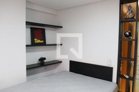 Apartamento para alugar com 77m², 2 quartos e 1 vagaSuíte