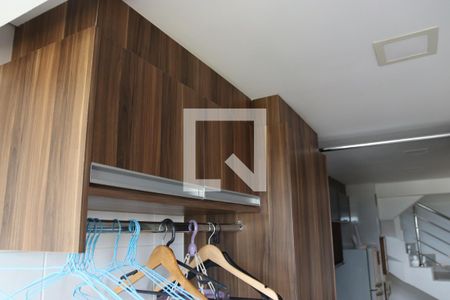 Apartamento para alugar com 77m², 2 quartos e 1 vagaCozinha e Área de Serviço