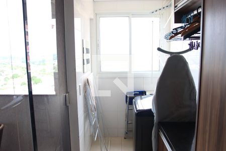 Apartamento para alugar com 77m², 2 quartos e 1 vagaCozinha e Área de Serviço