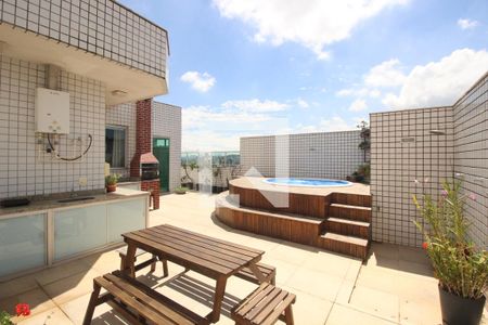 Apartamento à venda com 260m², 4 quartos e 4 vagasTerraço