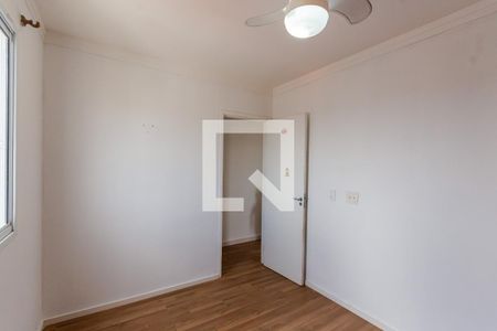 Quarto 2 de apartamento para alugar com 2 quartos, 46m² em Jardim Utinga, Santo André