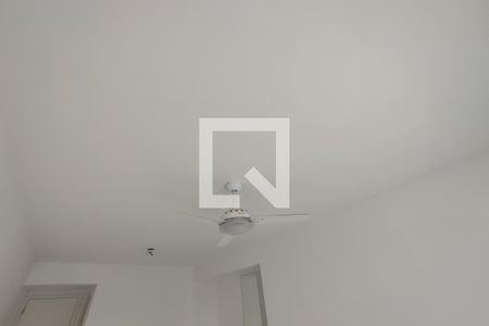 Sala de apartamento para alugar com 2 quartos, 95m² em Tanque, Rio de Janeiro