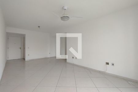 Sala de apartamento para alugar com 2 quartos, 95m² em Tanque, Rio de Janeiro