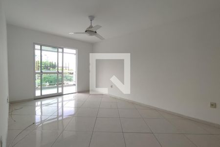 Sala de apartamento para alugar com 2 quartos, 95m² em Tanque, Rio de Janeiro
