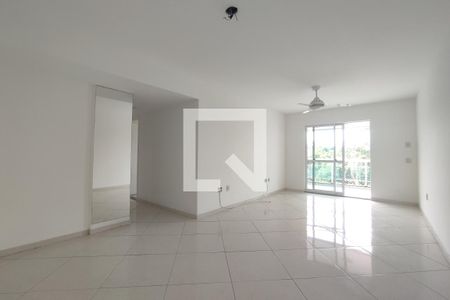 Sala de apartamento para alugar com 2 quartos, 95m² em Tanque, Rio de Janeiro