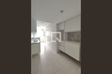 Apartamento à venda com 95m², 2 quartos e 2 vagasCozinha