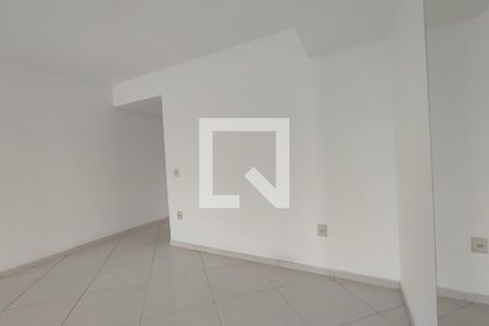 Sala de apartamento para alugar com 2 quartos, 95m² em Tanque, Rio de Janeiro