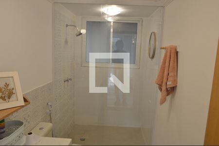 Casa à venda com 318m², 4 quartos e 4 vagasCasa 2