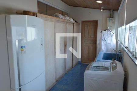 Casa à venda com 318m², 4 quartos e 4 vagasÁrea de Serviço