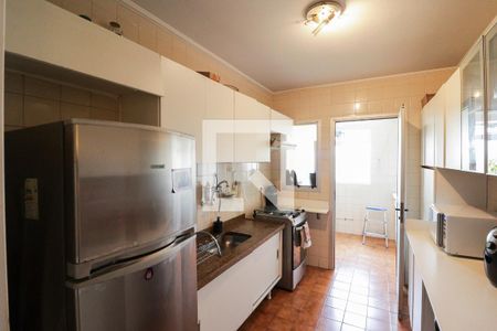 Apartamento à venda com 72m², 2 quartos e 1 vagaCozinha e Área de Serviço