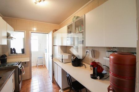 Apartamento à venda com 72m², 2 quartos e 1 vagaCozinha e Área de Serviço