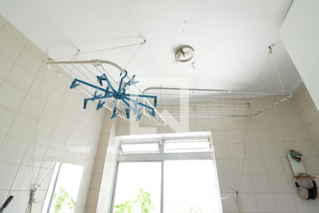 Apartamento à venda com 72m², 2 quartos e 1 vagaCozinha e Área de Serviço