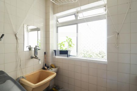 Apartamento à venda com 72m², 2 quartos e 1 vagaCozinha e Área de Serviço