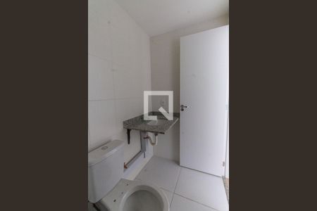 Apartamento à venda com 52m², 2 quartos e 1 vaga Apartamento à venda com 52m², 2 quartos e 1 vagaBanheiro