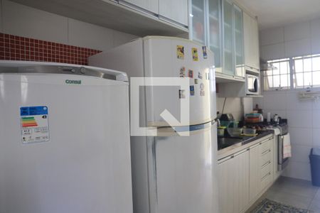 Casa à venda com 140m², 4 quartos e 2 vagasCozinha