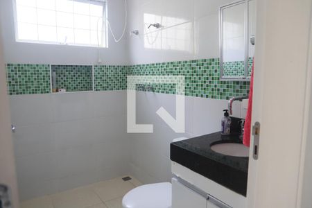 Casa à venda com 140m², 4 quartos e 2 vagasBanheiro 1 Edícula