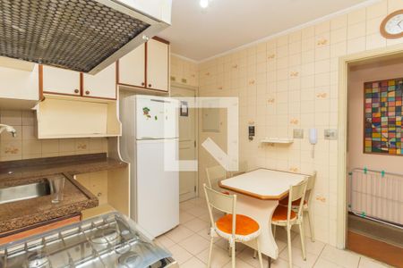Apartamento à venda com 89m², 3 quartos e 2 vagasCozinha