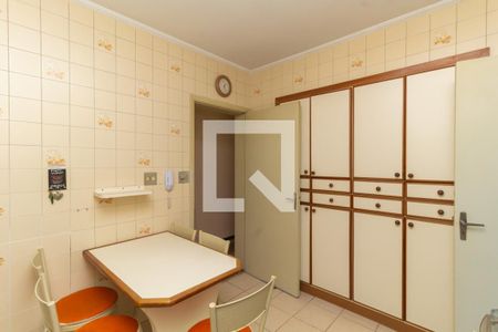 Apartamento à venda com 89m², 3 quartos e 2 vagasCozinha